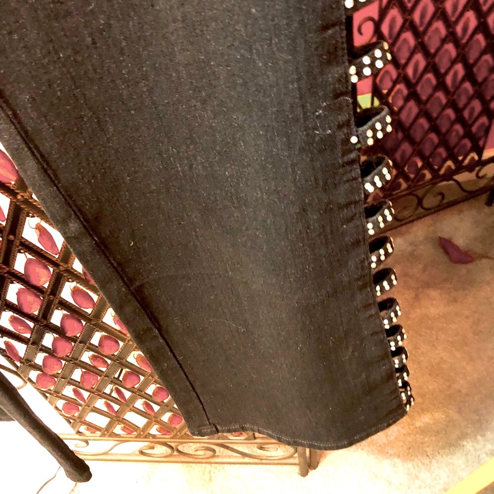 Women’s Black Jeans